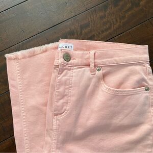 LOFT Blush Frayed Hem Ankle Jeans 30 10